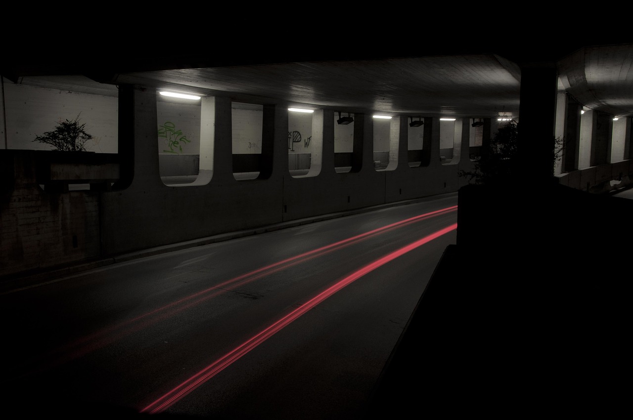 découvrez le béton poli, une solution esthétique et durable pour vos sols, offrant un fini lisse, brillant et facile à entretenir, idéal pour les espaces résidentiels et commerciaux.