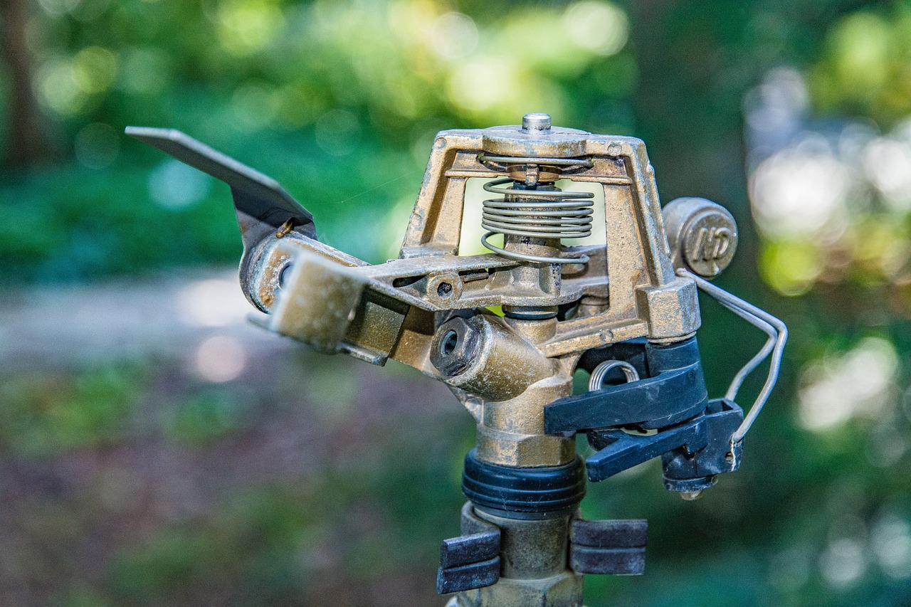 système d'irrigation automatique : optimisez l'arrosage de vos plantes avec une technologie intelligente pour un jardin verdoyant et une consommation d'eau maîtrisée.