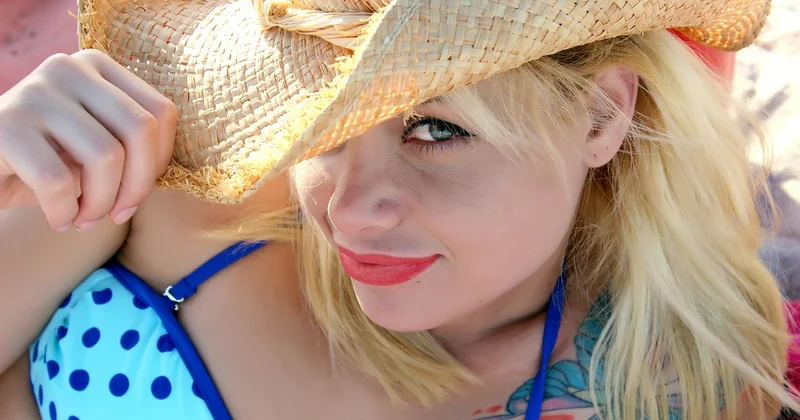 Comment bien choisir un bain de soleil pas cher : les critères que personne ne regarde