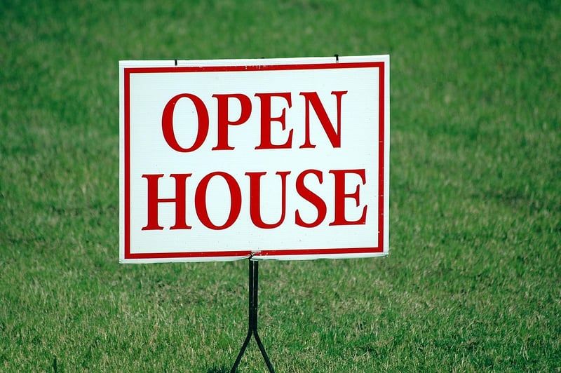Comment vider une maison avec emmaüs en 2026 : guide pratique et solidaire